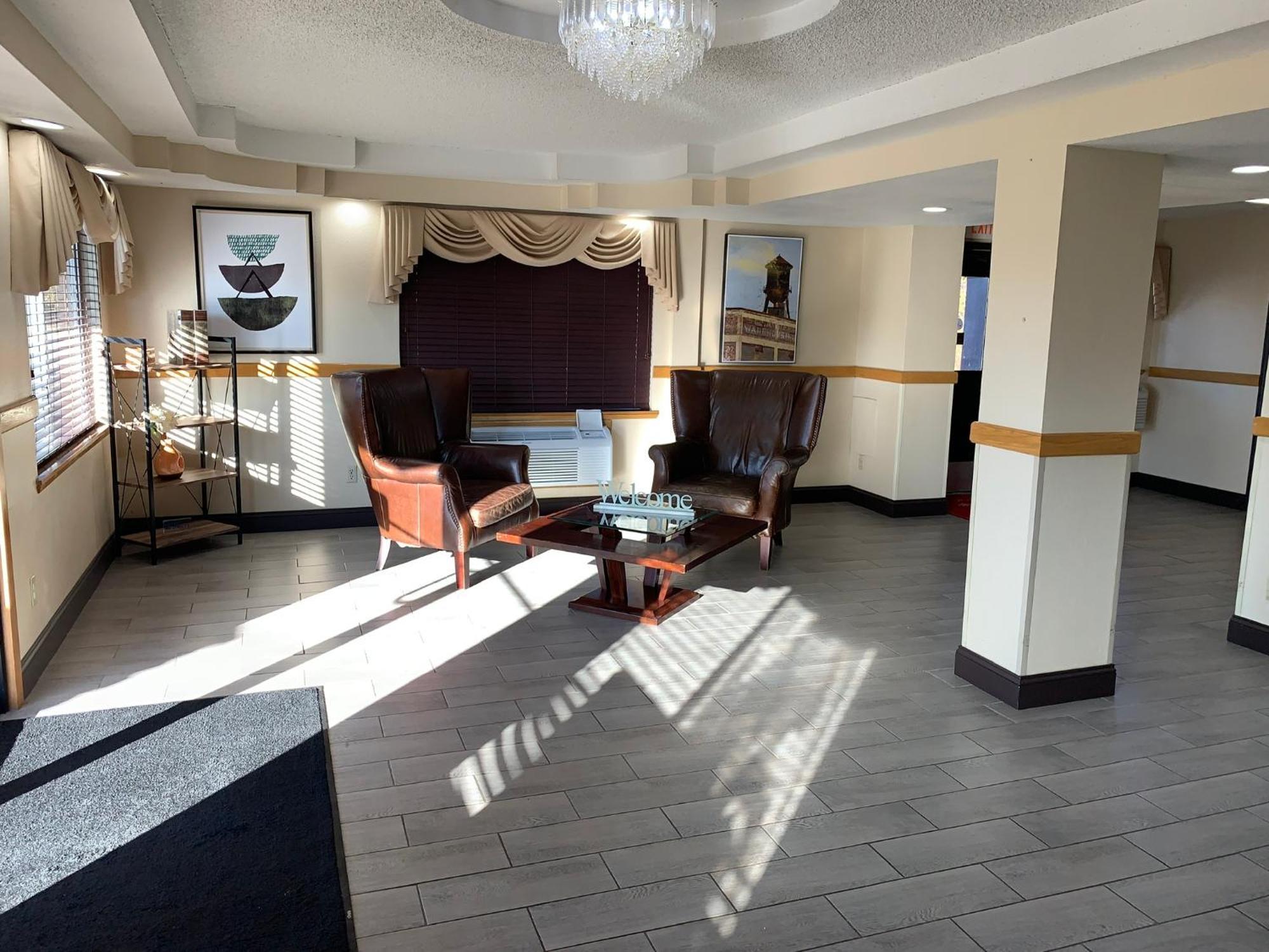 Brentwood Inn Clinton Buitenkant foto